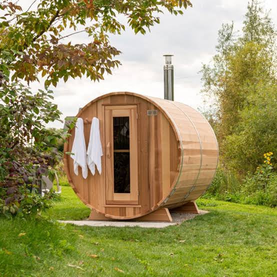 Barrel Sauna with Wood Rear Wall